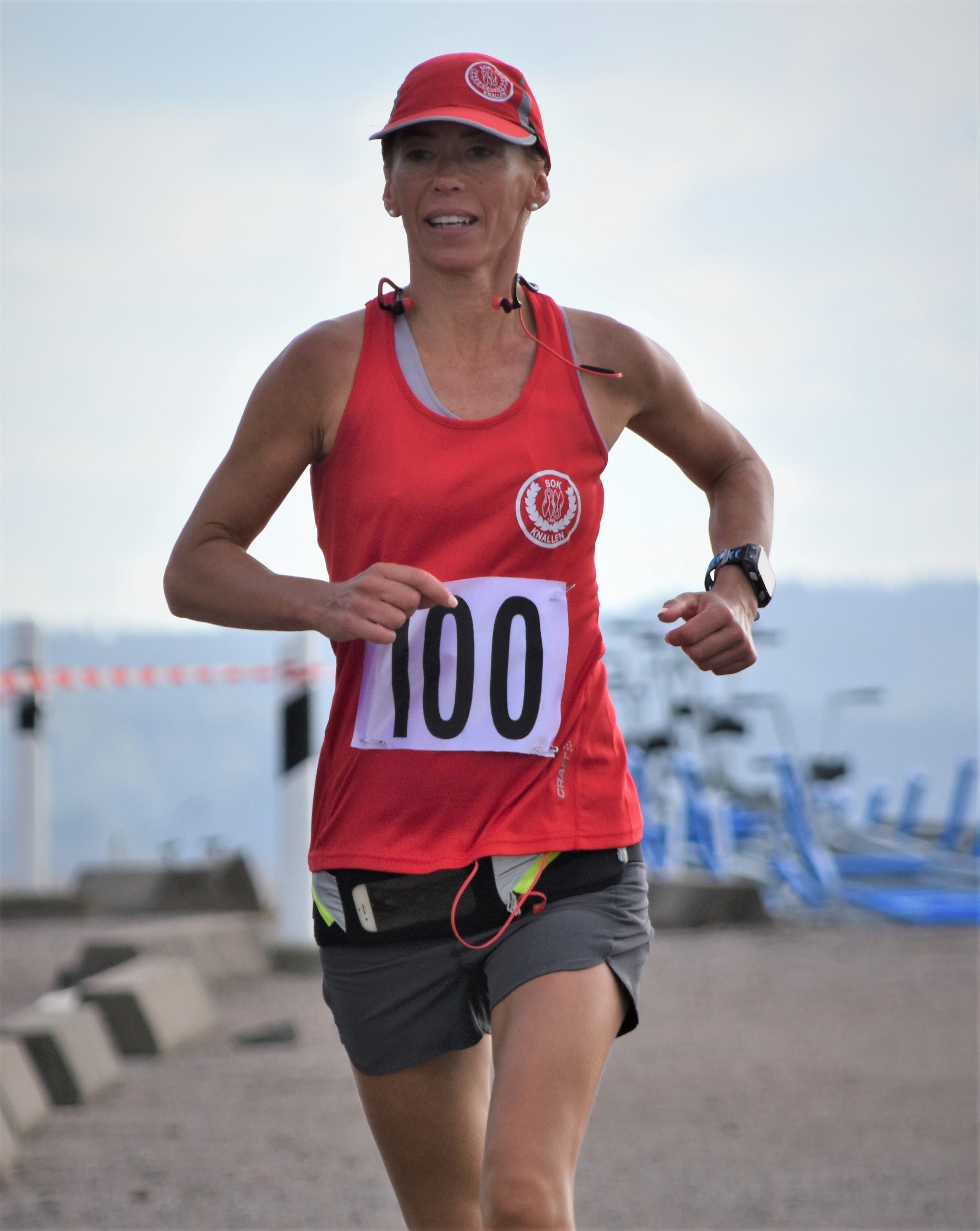 SM i Ljungskile - Anna-Maria segrare i RM Veteranklass K45 målgång 2 - 20190706 SM i Ljungskile - Anna-Maria segrare i RM Veteranklass K45 målgång