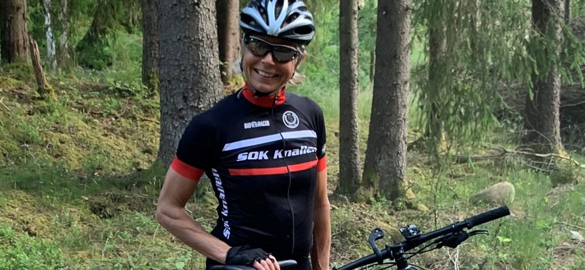 Åsa-Galder-på-MTB-liten